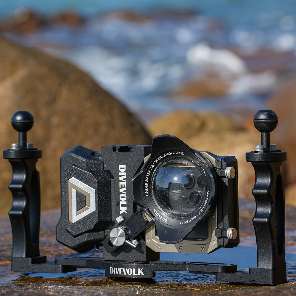 SeaTouch 4 Max underwater phone housing videography kit