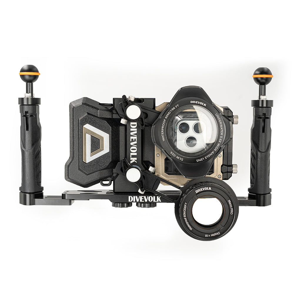 DiveVolk Seatouch 4 Max Plus with underwater photography setup