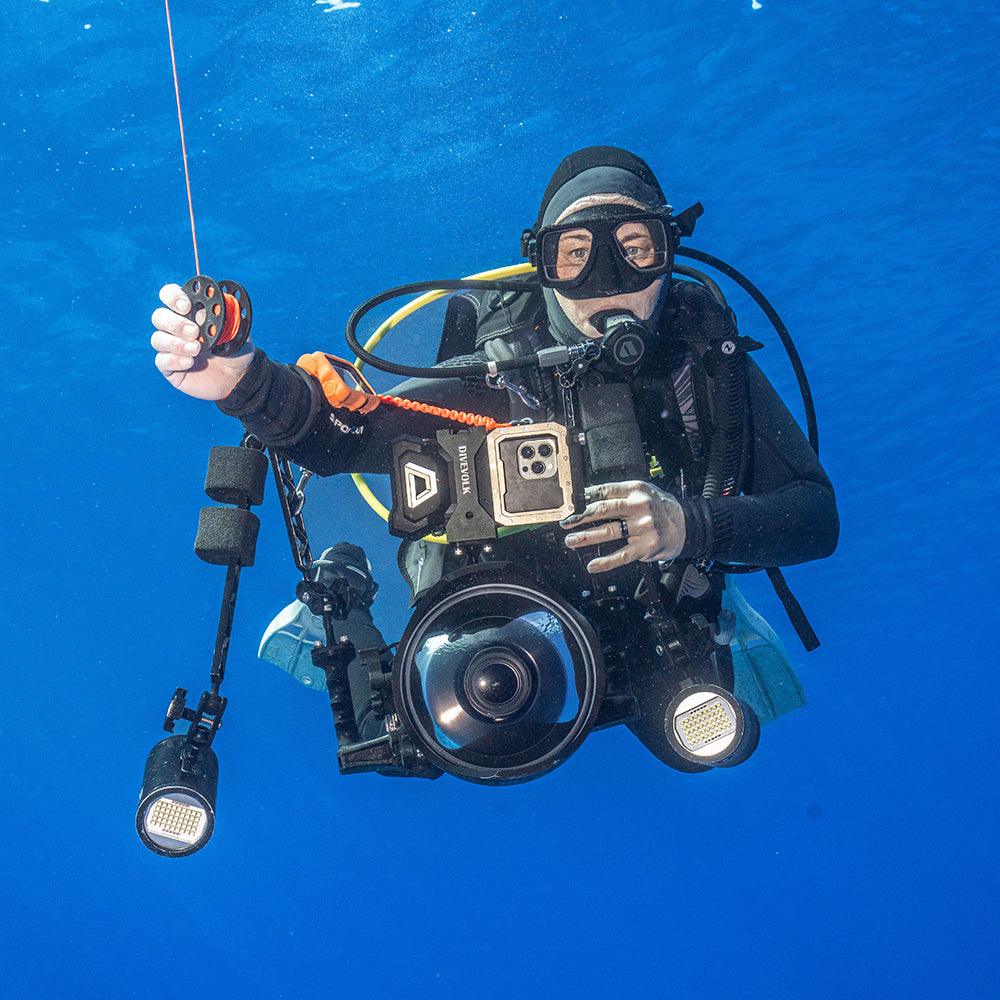 SeaTouch 4 Max Plus underwater photography setup