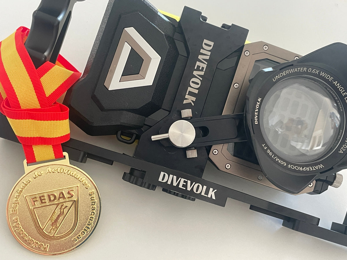 Crowned: How DIVEVOLK Ambassador Yeroy Delgado Conquered the World of Underwater Photography