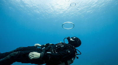 What to Do During Decompression Stops: Underwater Entertainment!