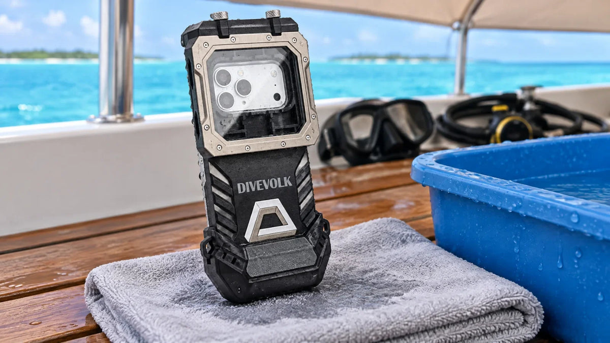 seatouch 6 pro drying on towel dive boat after rinse