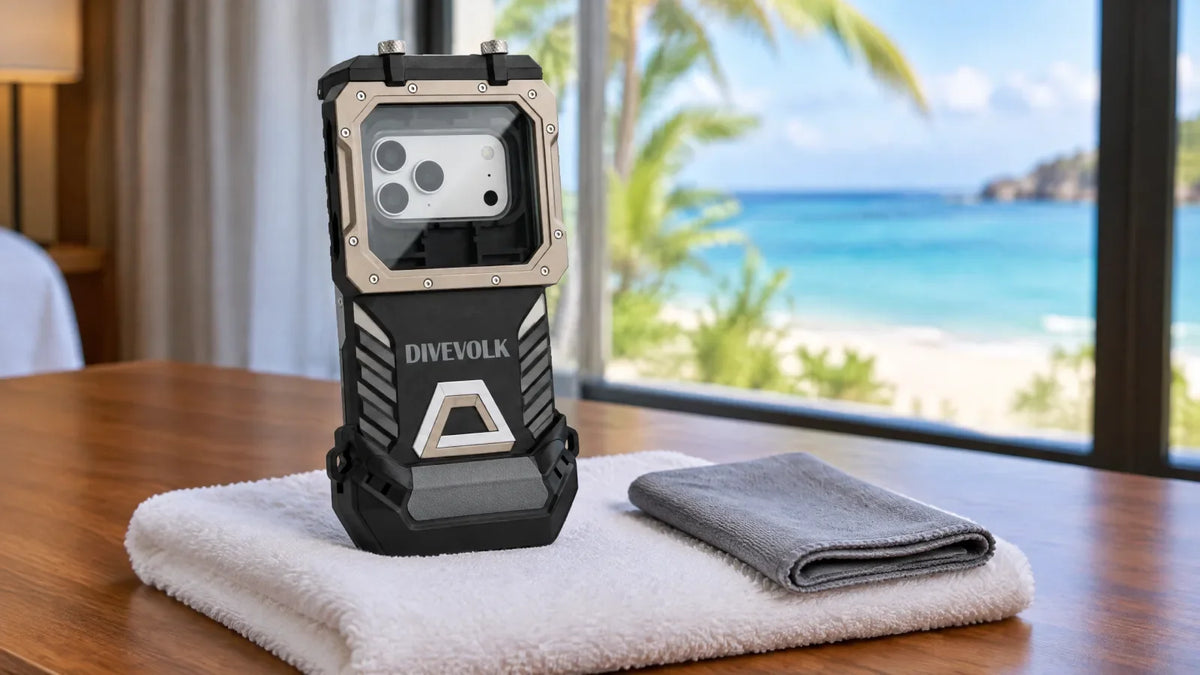 seatouch 6 pro on towel air conditioned room before dive
