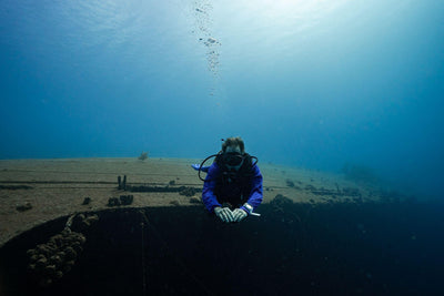 steve cross scuba diving bonaire underwater