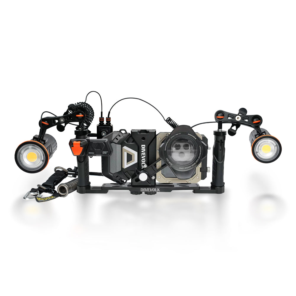 DIVEVOLK SeaTouch 6 PRO Deep Dive SL50 Kit — housing with Underwater Wide-angle Lens, dual SL50 video lights mounted on ball joint arms via dual handle tray, optic fibre remote control cables connected, coil lanyard, white background.