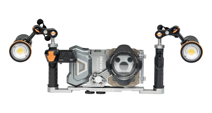SeaTouch 4 MAX Platinum Deep Dive Kit | Dual Light & Durability